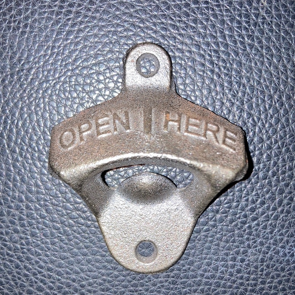 🍺🍾 Wall Home Bar / Under Counter Longneck Bottle Opener Mancave Man Cave 🍸🍻